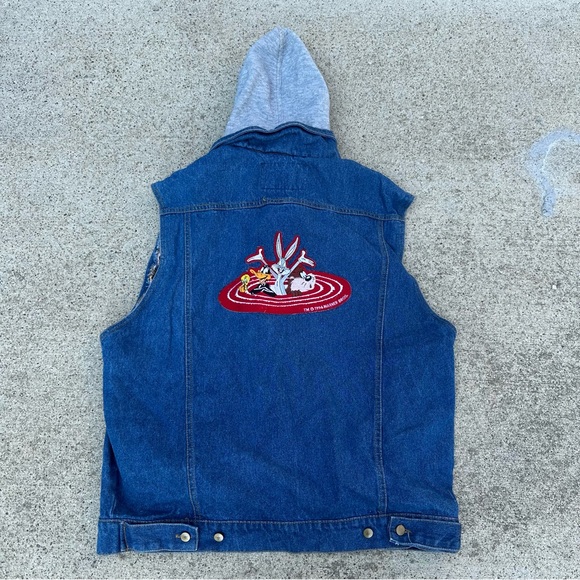 Other - VINTAGE EAGLES RIDGE LOONEY TUNES 1994 DENIM VEST WITH FLEECE HOOD SIZE L